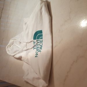 Pull over hoodie